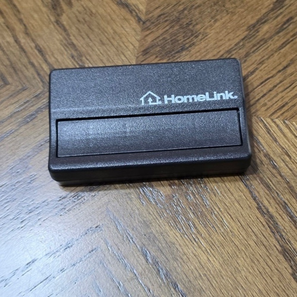 HomeLink Chamberlain 371JCI Garage Door Opener Remote HBW2555 Black Transmitter